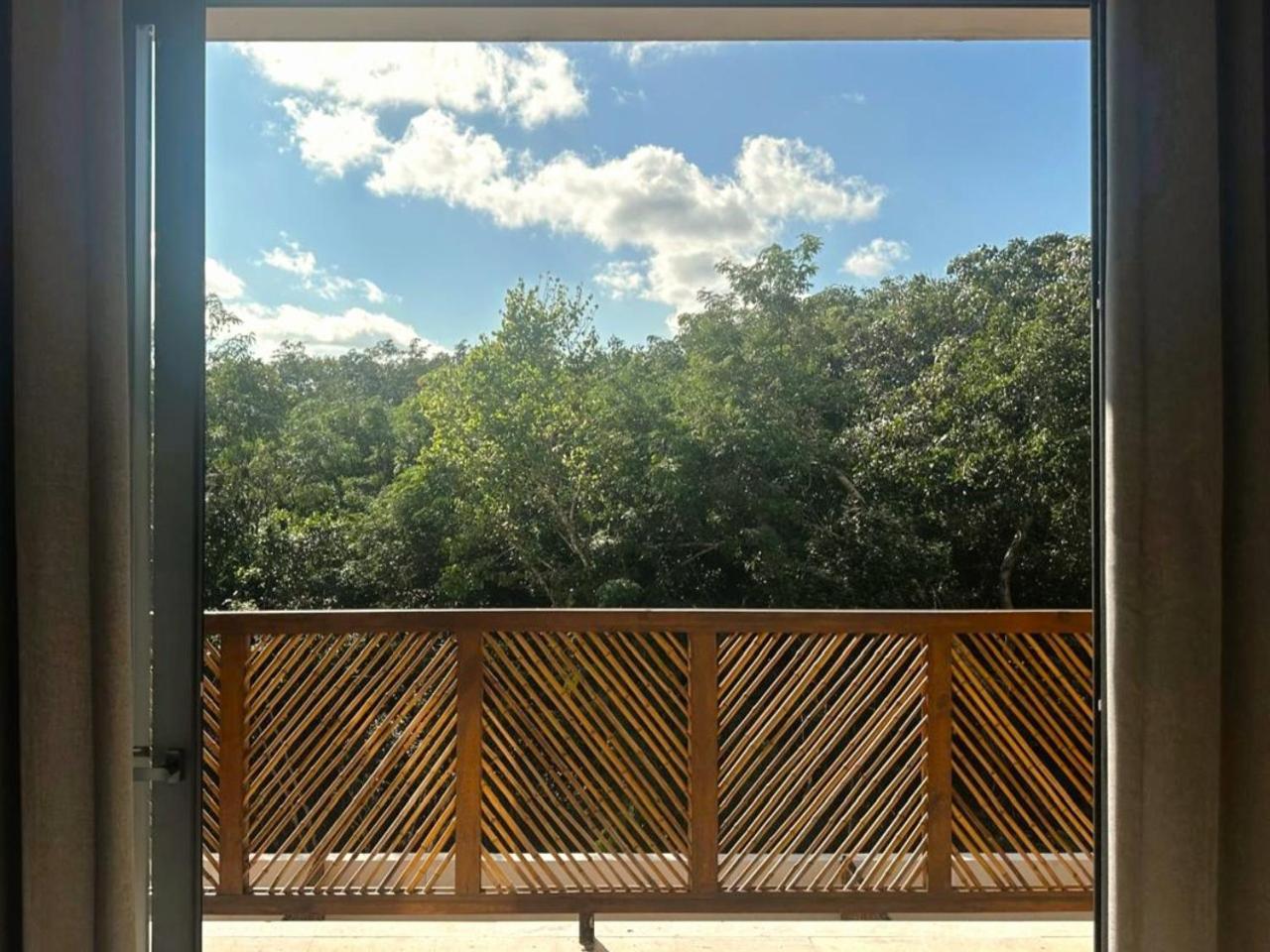 Wyndham Tulum Hotel Exterior photo